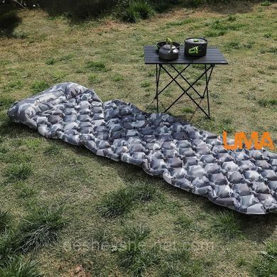Надувний матрац туристичний з подушкою та вбудованим насосом, 190&times;60&times;5 см, камуфляж